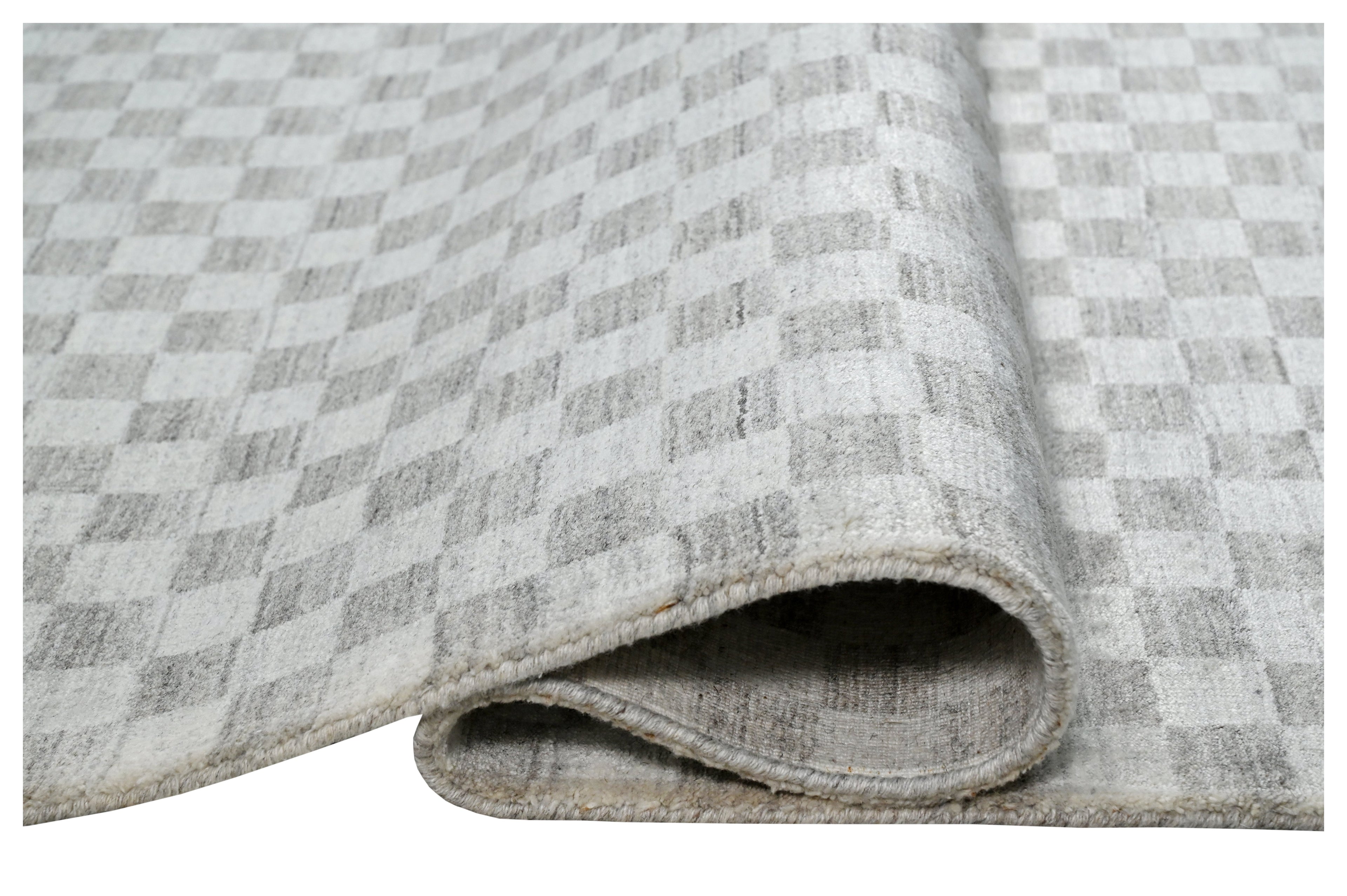 Hand Loom Cheque Viscose Rugs